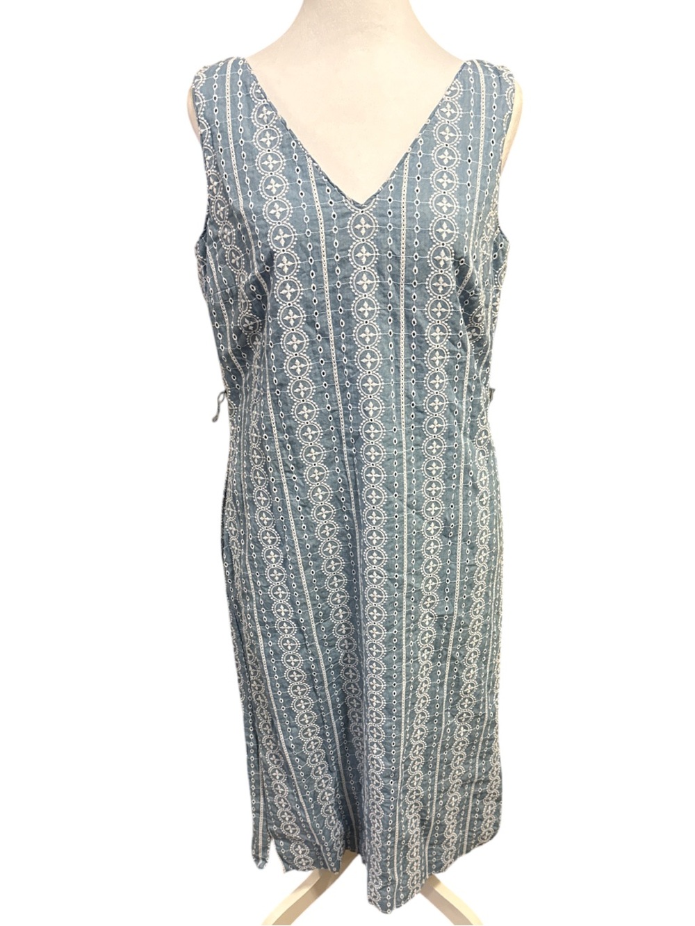 Ann Taylor Chambray White Eyelet Embroidery V-neck Dress